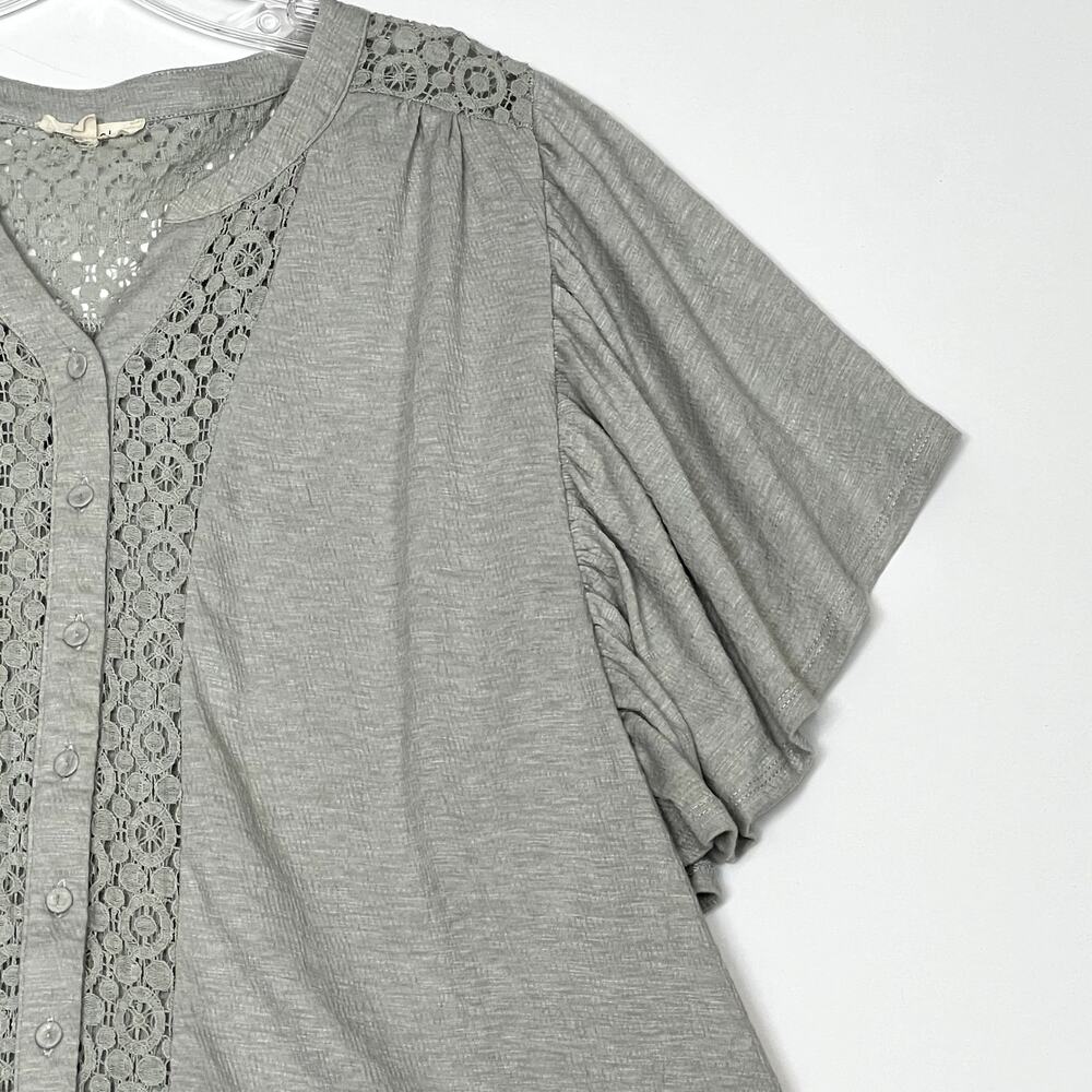 Easel Flutter Sleeve Button Up Lace Top Gray Wome… - image 8